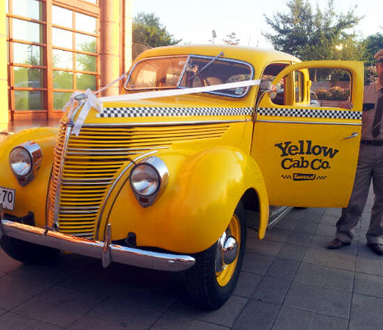 Ford 1938 "Taxi"